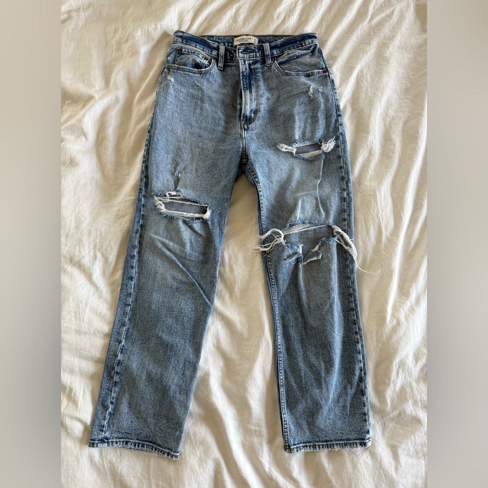 Abercrombie & Fitch Ankle Straight Ultra High Rise Jeans